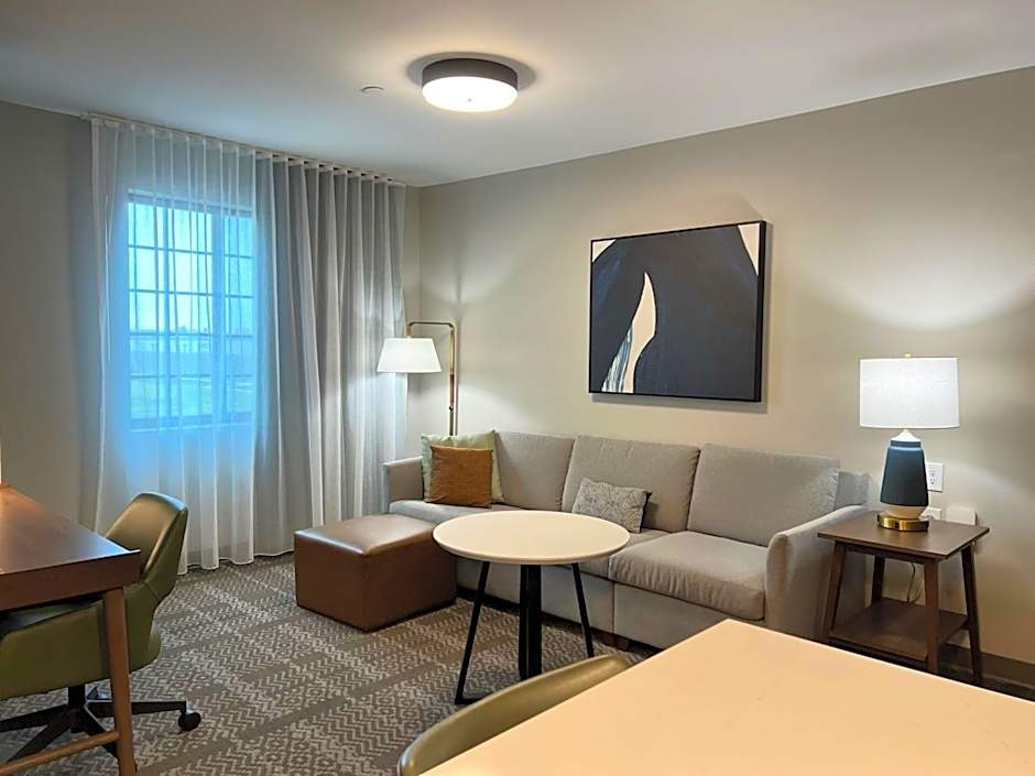 Staybridge Suites Sacramento Woodland By IHG