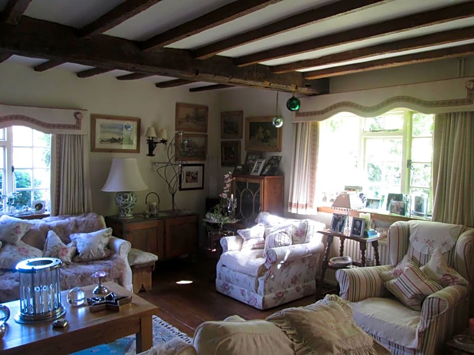 Clayton Wickham Farmhouse