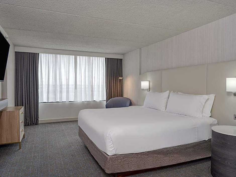 Crowne Plaza Indianapolis-Airport By IHG