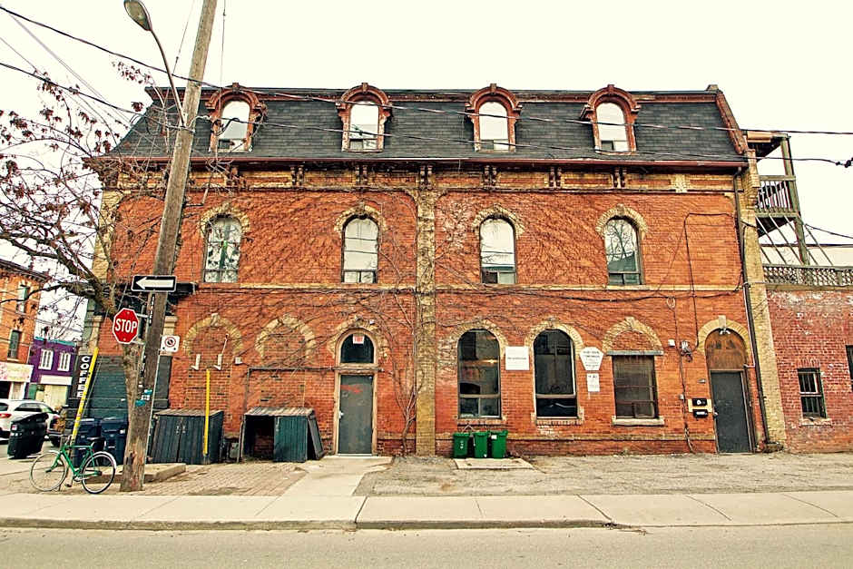 The Parkdale Hostellerie