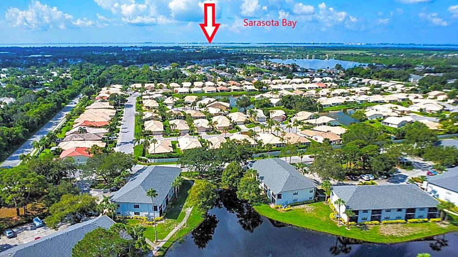 Spacious Shorewalk 2B-2B Condo near Anna Maria Island, Beaches & IMG Academy
