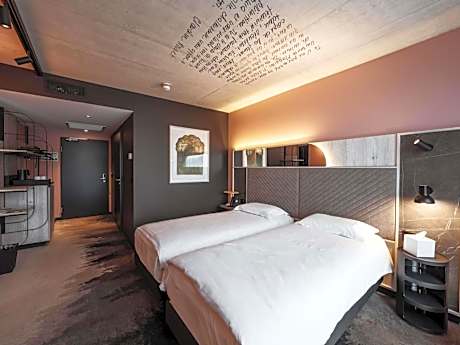 Classic Twin Room
