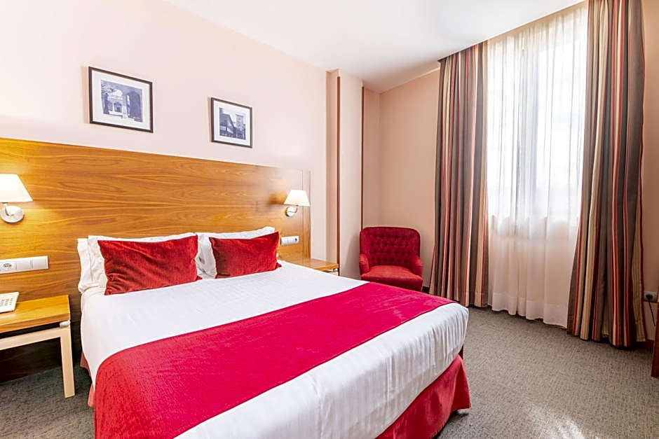 Hospedium Hotel Casino Del Tormes