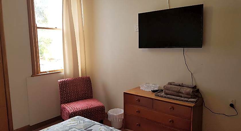 Whakatane Hotel