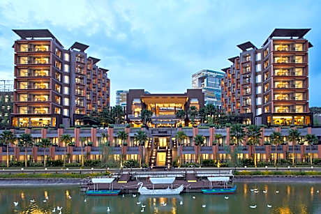 Aston Sentul Lake Resort & Conference Center
