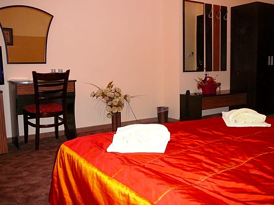 Hotel Akvaya