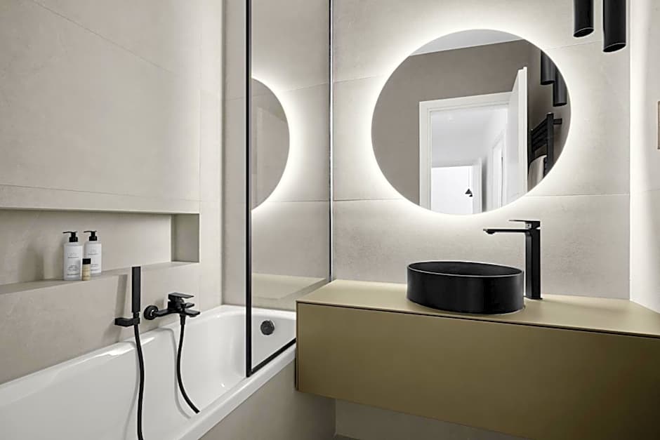 Collect Residence