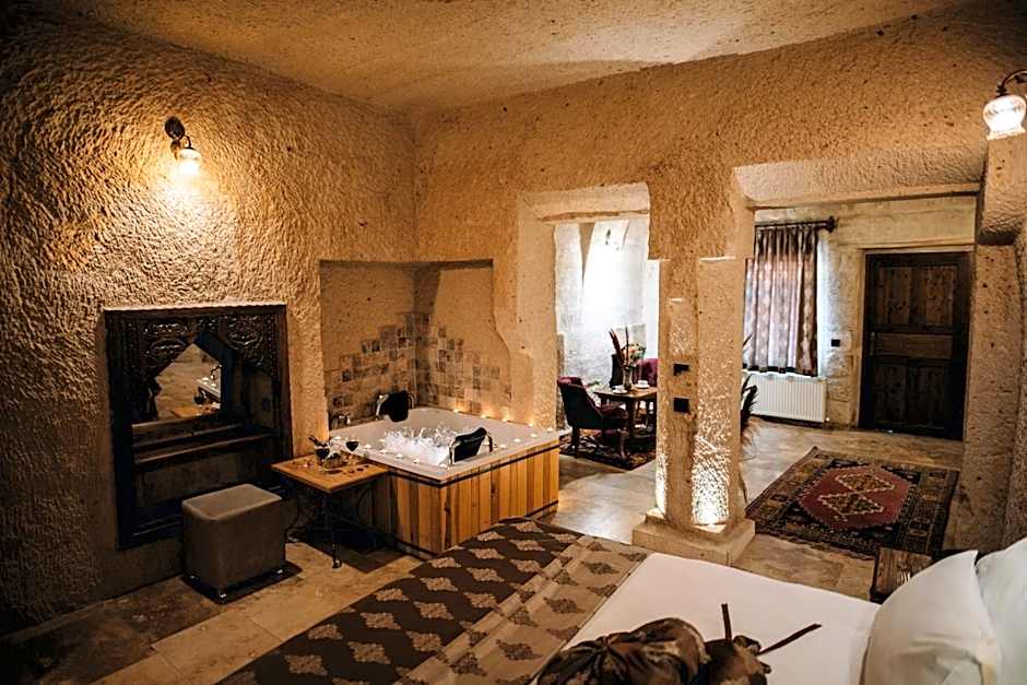 Çavuşin Cave House-Cappadocia