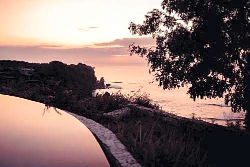 Suarga Padang Padang