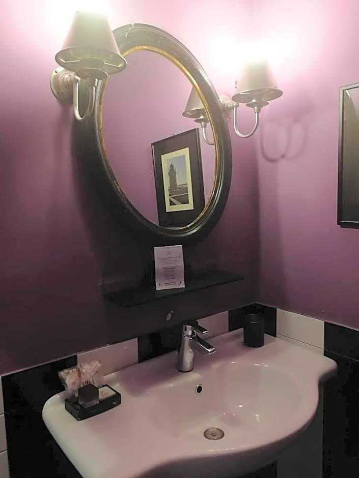 Gatto Bianco Casa Dei Venti