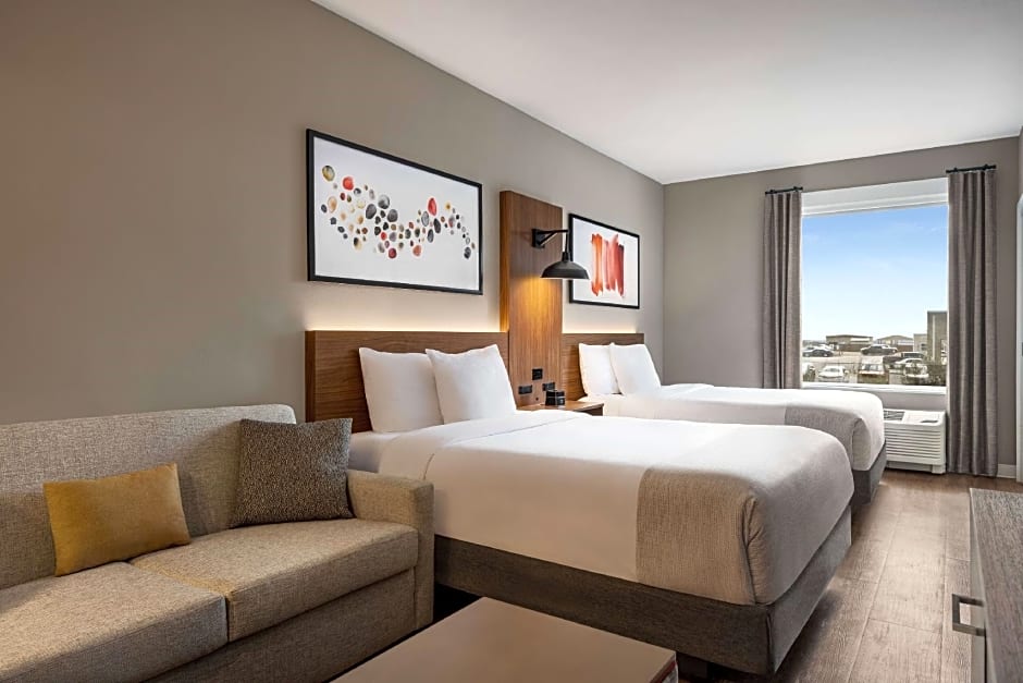 Hawthorn Suites by Wyndham Del Rio