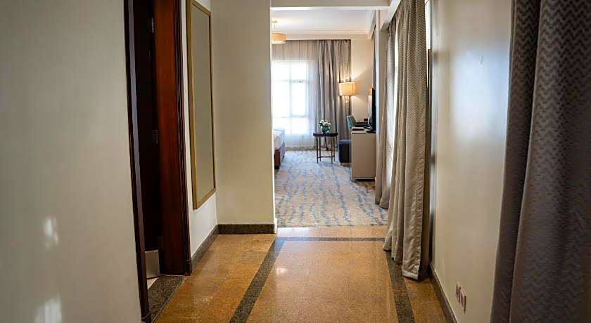 Saja By Warwick Madinah Hotel