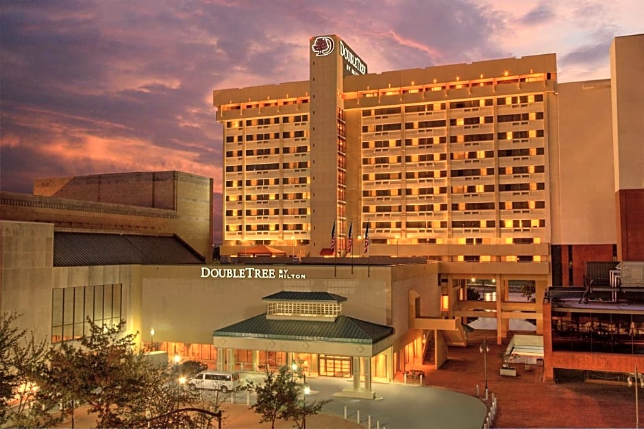 DoubleTree By Hilton Hotel Little Rock