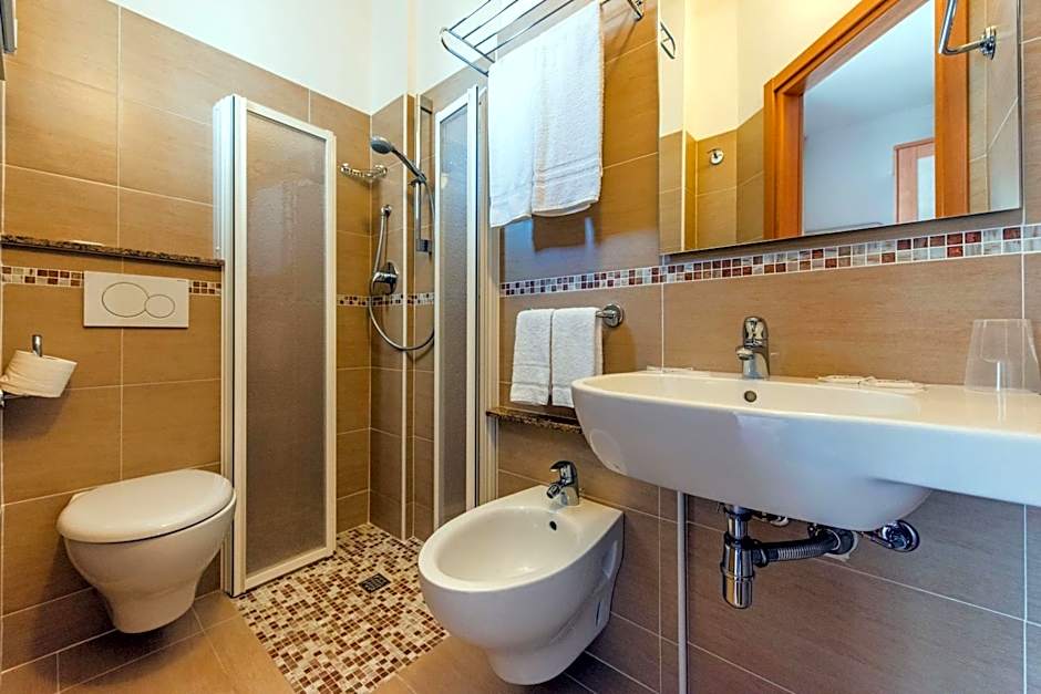 Hotel Seven