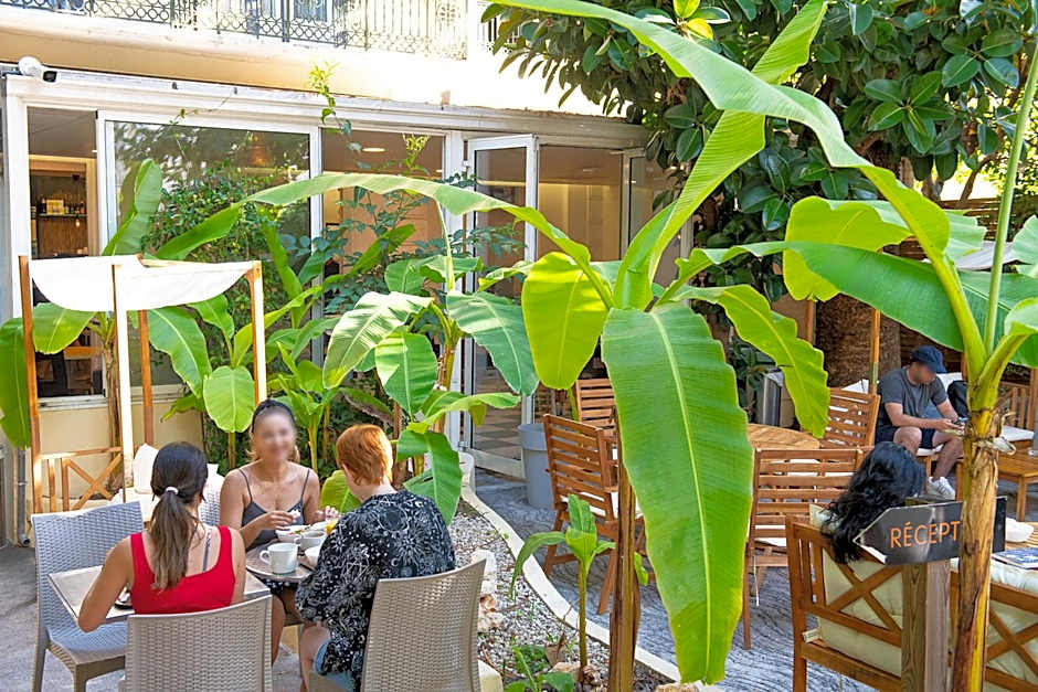 Auberge de Jeunesse HI Nice Les Camélias
