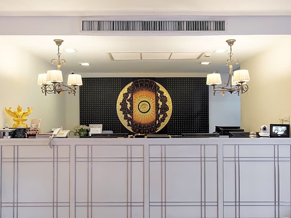 Rongratana Executive Residence