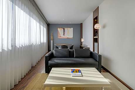 Family Junior Suite King, Junior Suite, 1 King, Sofa bed