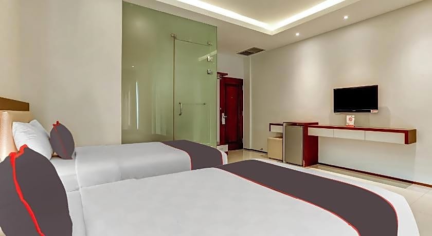 Super OYO Collection O 91189 Premium Legian