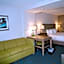 La Quinta Inn & Suites by Wyndham St Paul-Woodbury