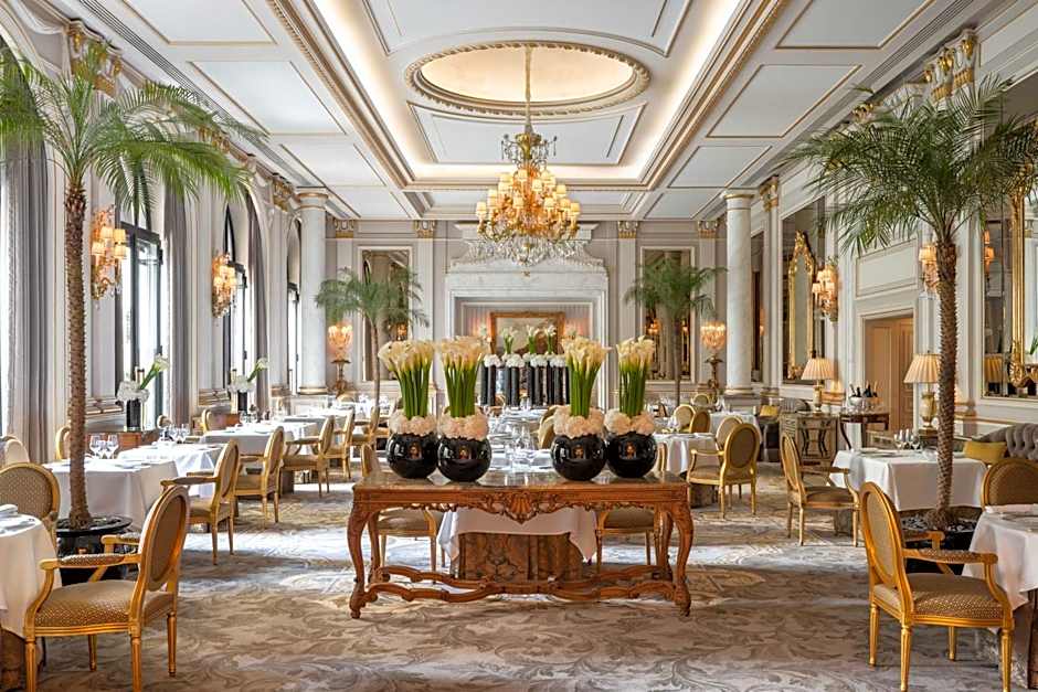 Four Seasons Hotel George V Paris