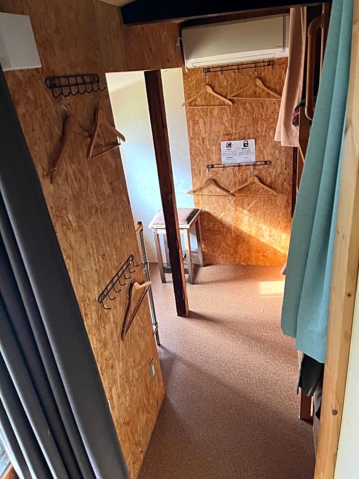 Gasthaus 44 Higashimikuni