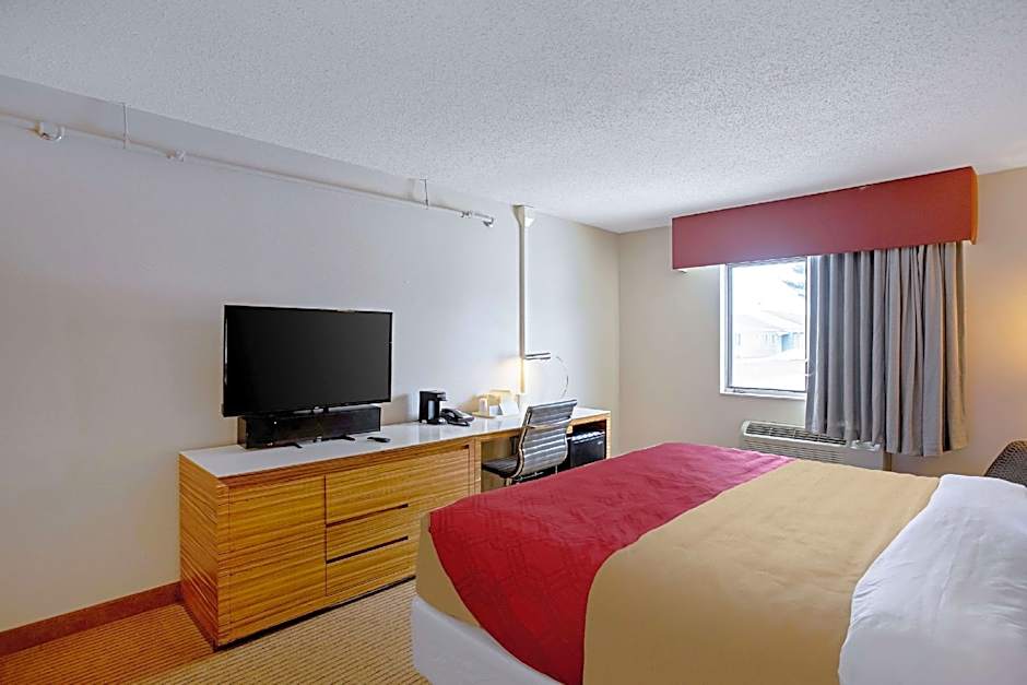 Quality Inn Frontier At U.S. Hwy 30