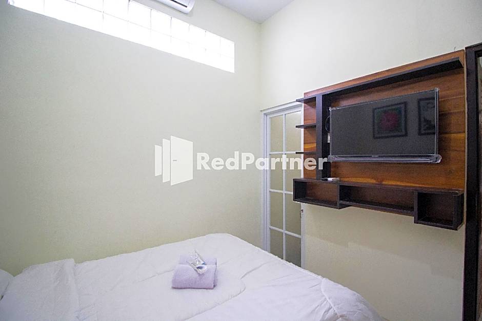 Balmoral House near Ambarukmo Plaza Mall Yogyakarta Mitra RedDoorz