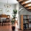 Casa Lunia Guesthouse