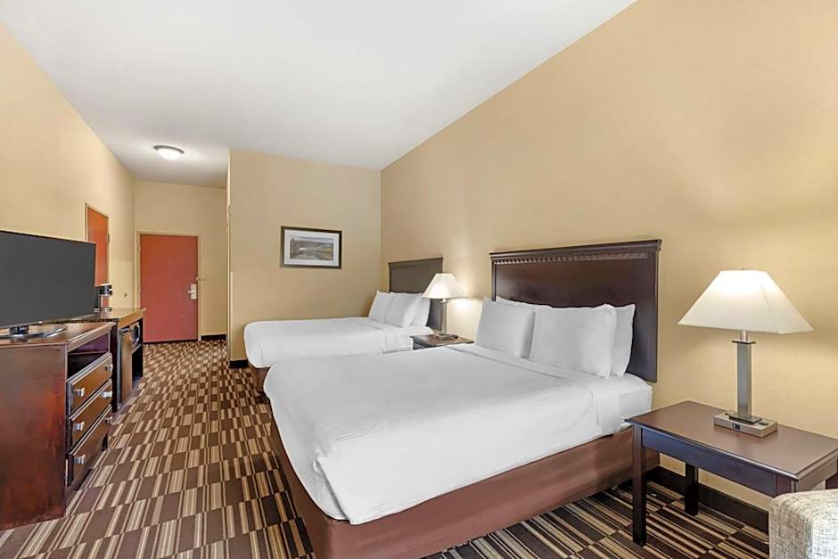 Best Western Plus Victor Inn & Suites