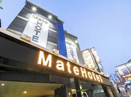 Mate Hotel