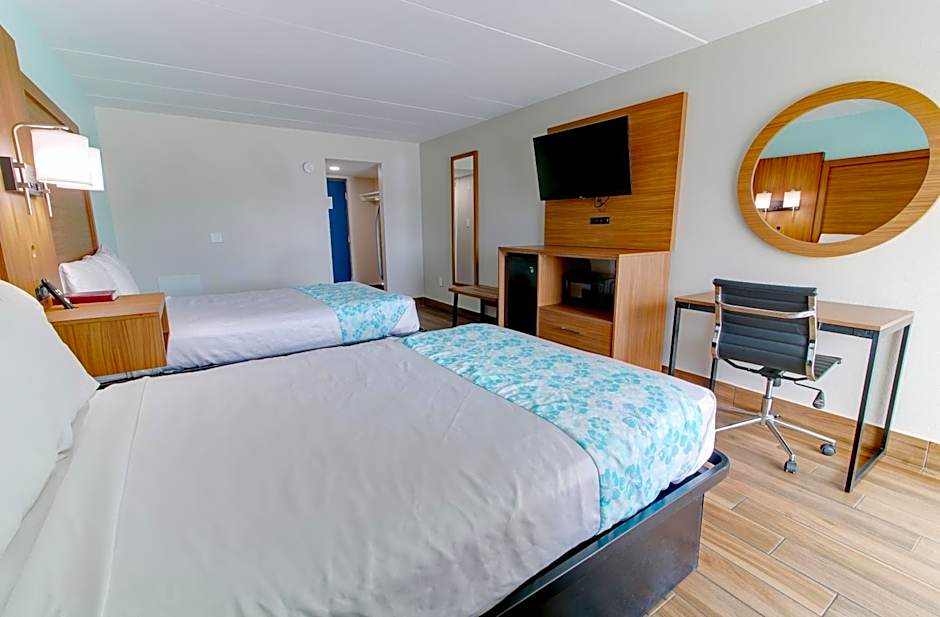 Seashire Inn & Suites