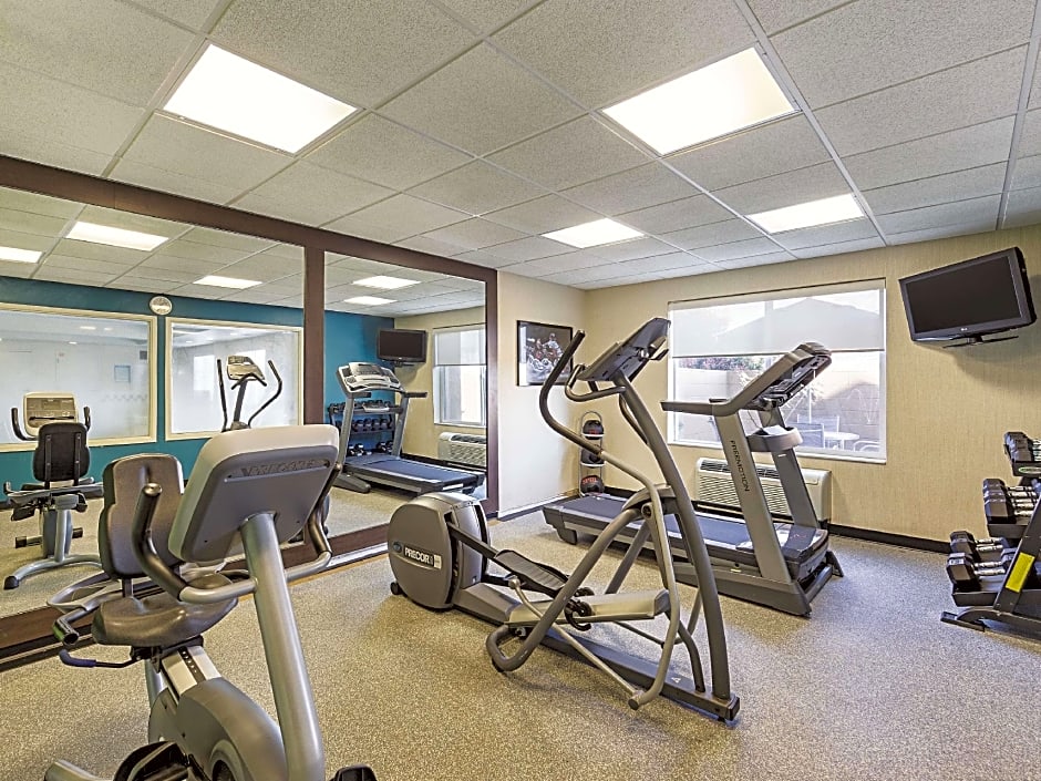 La Quinta Inn & Suites by Wyndham Central Point - Medford