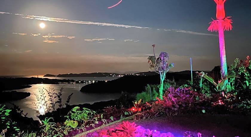 Bay Water Views Bed & Breakfast