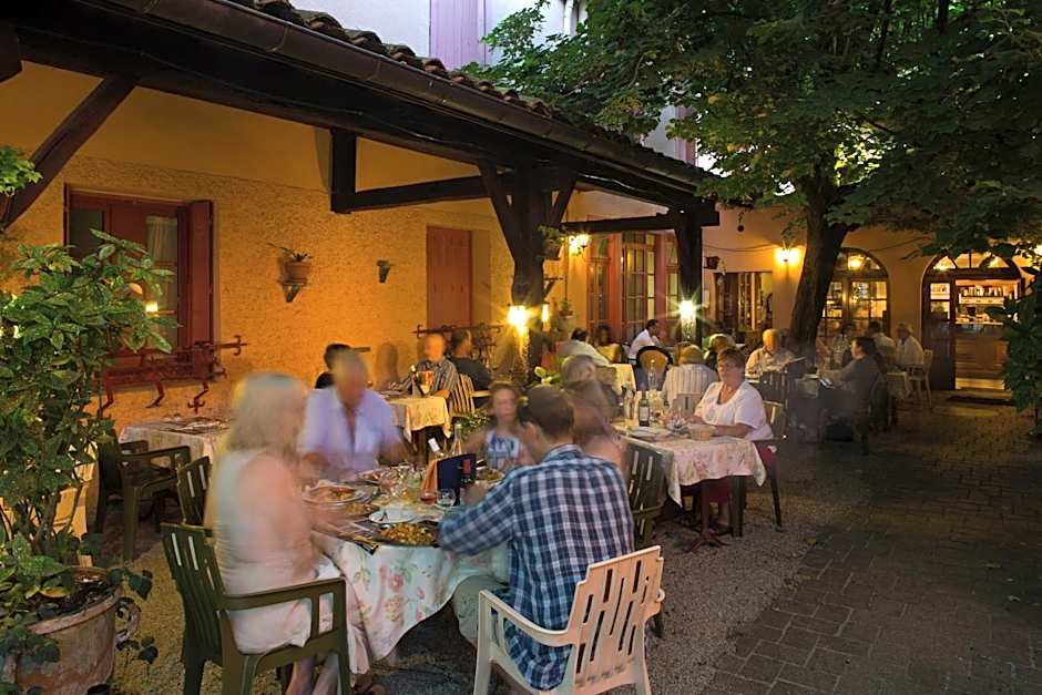 Hotel Le Commerce