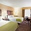 Holiday Inn Express Hotel & Suites Charleston-Southridge