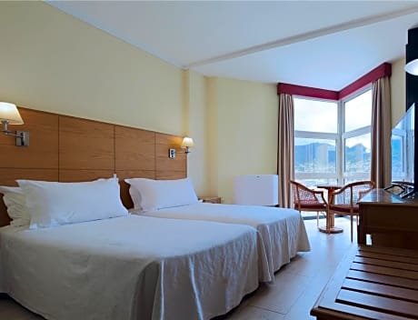 Double or Twin Room with Garden View