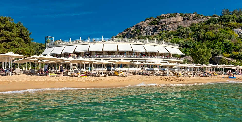 Tosca Beach Hotel