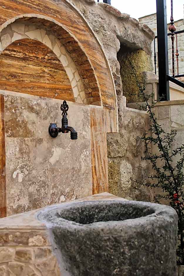 Kemerhan Cave Suites