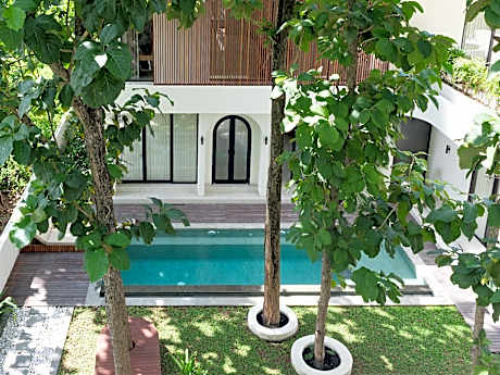Lyvin Bingin Villas