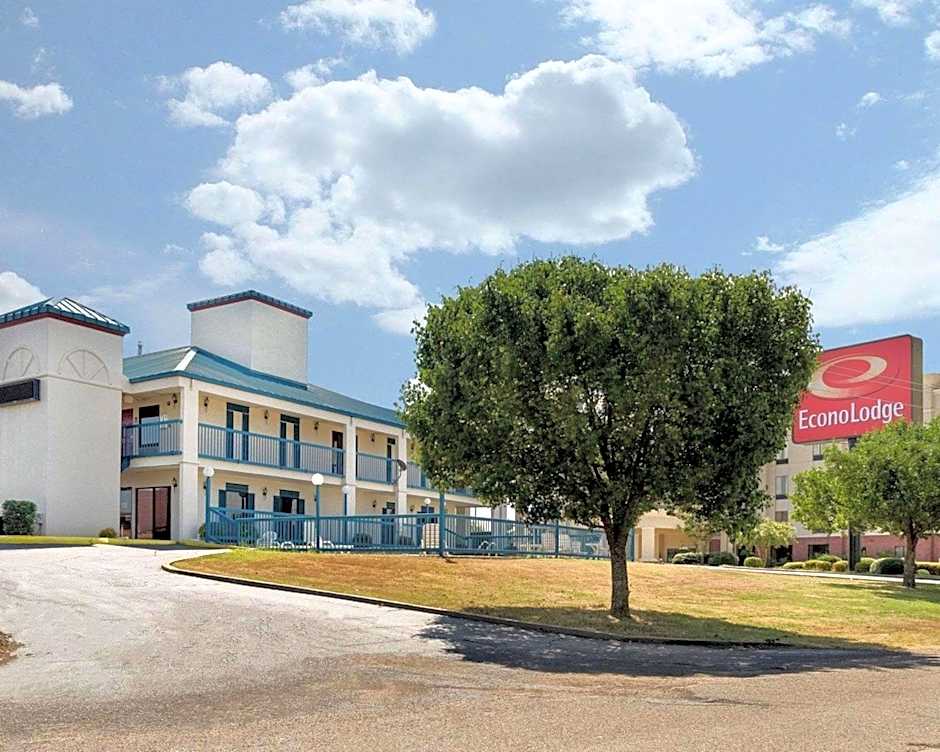 Econo Lodge Canton I-55