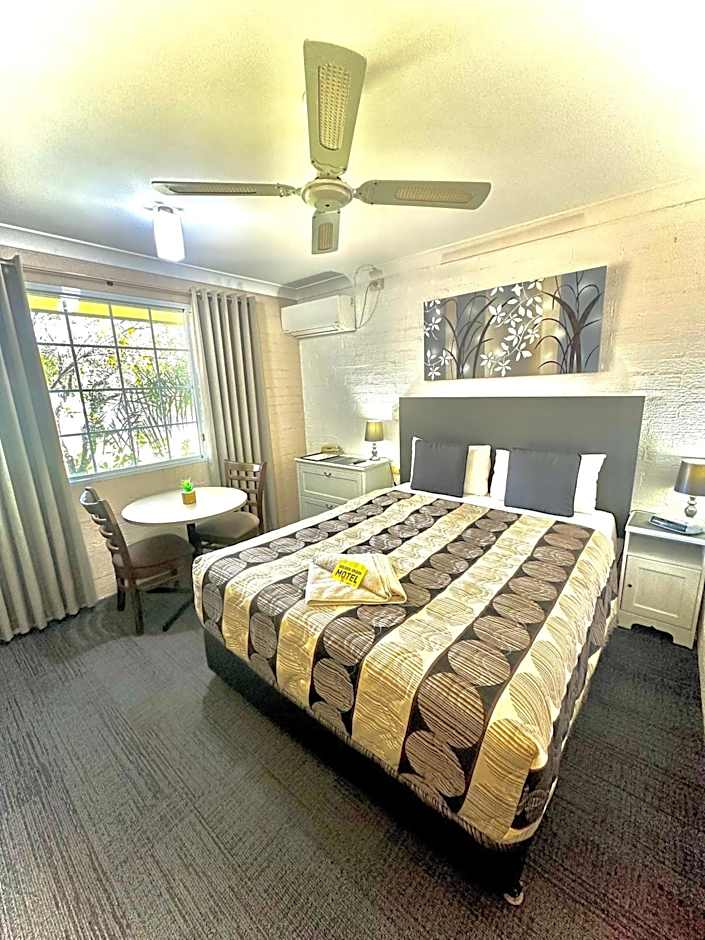 Golden Grain Motor Inn