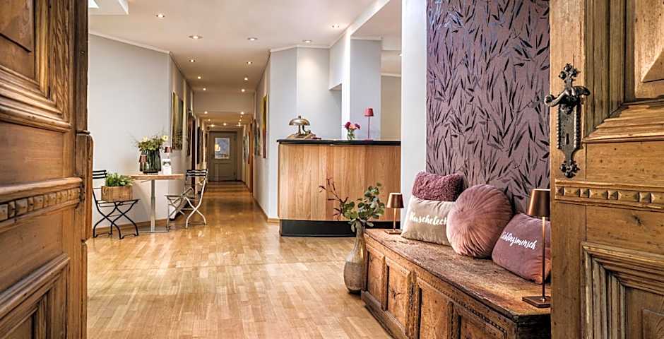 Romantik Hotel Neuhaus