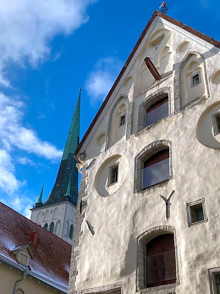 The Three Sisters Hotel