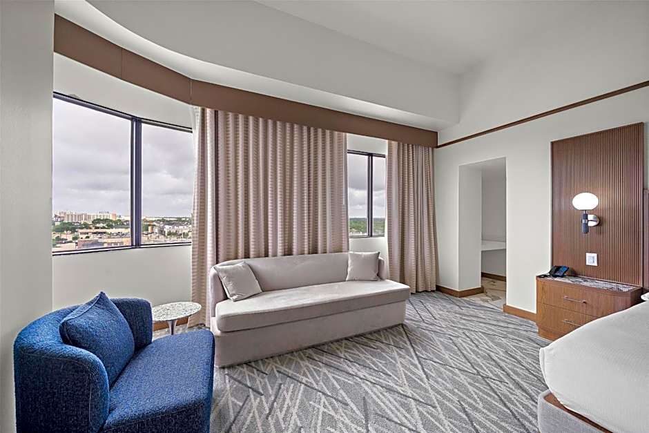 Hilton College Station And Conference Center