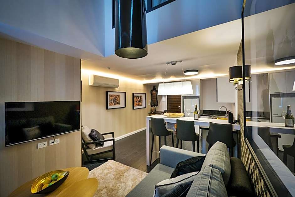 21st Floor Hotel