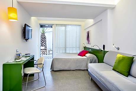 Double Room with Patio