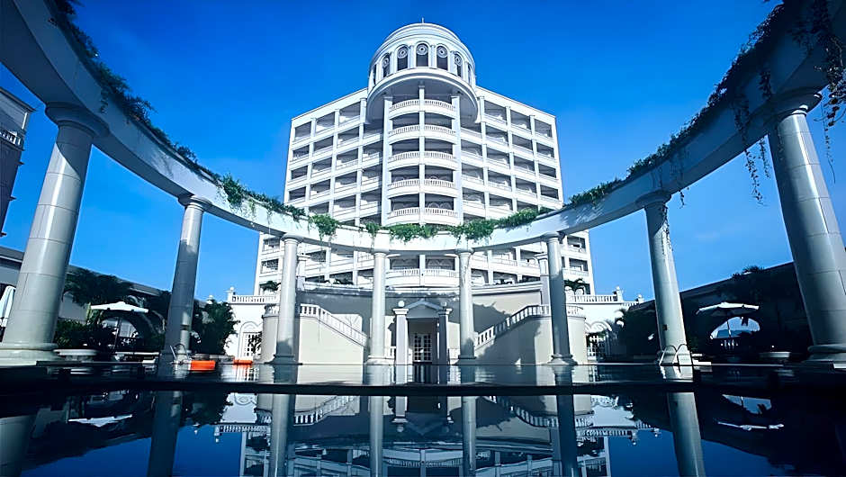 Sunrise Nha Trang Beach Hotel & Spa