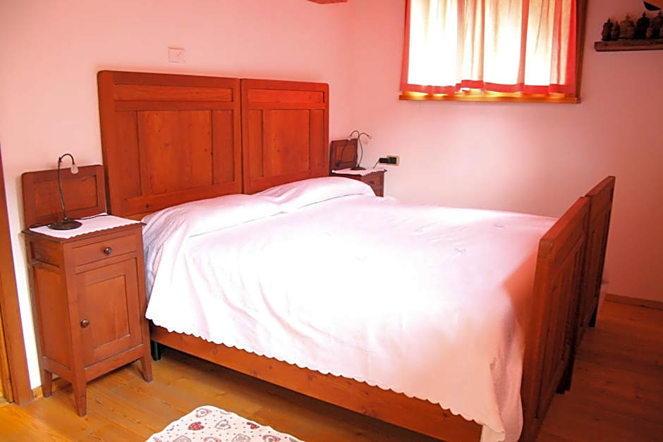 Photo 1 of 10 of Budget 2 Beds