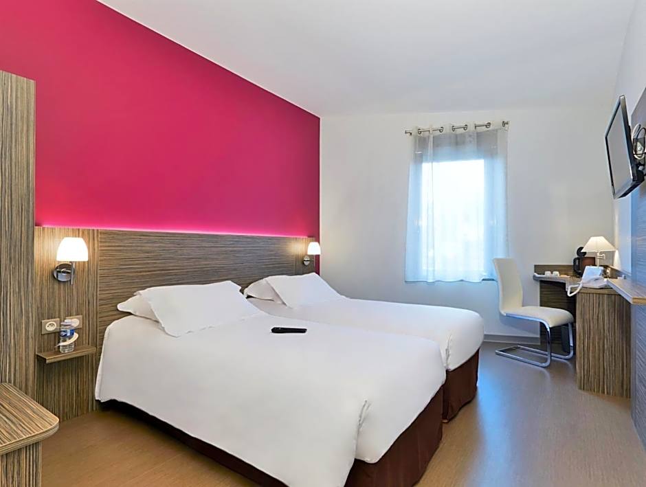 Kyriad Saint Chély d'Apcher - Aire de la Lozère