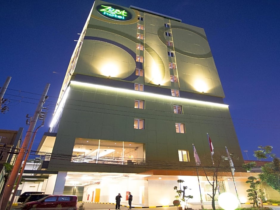 Zest Hotel Jemursari